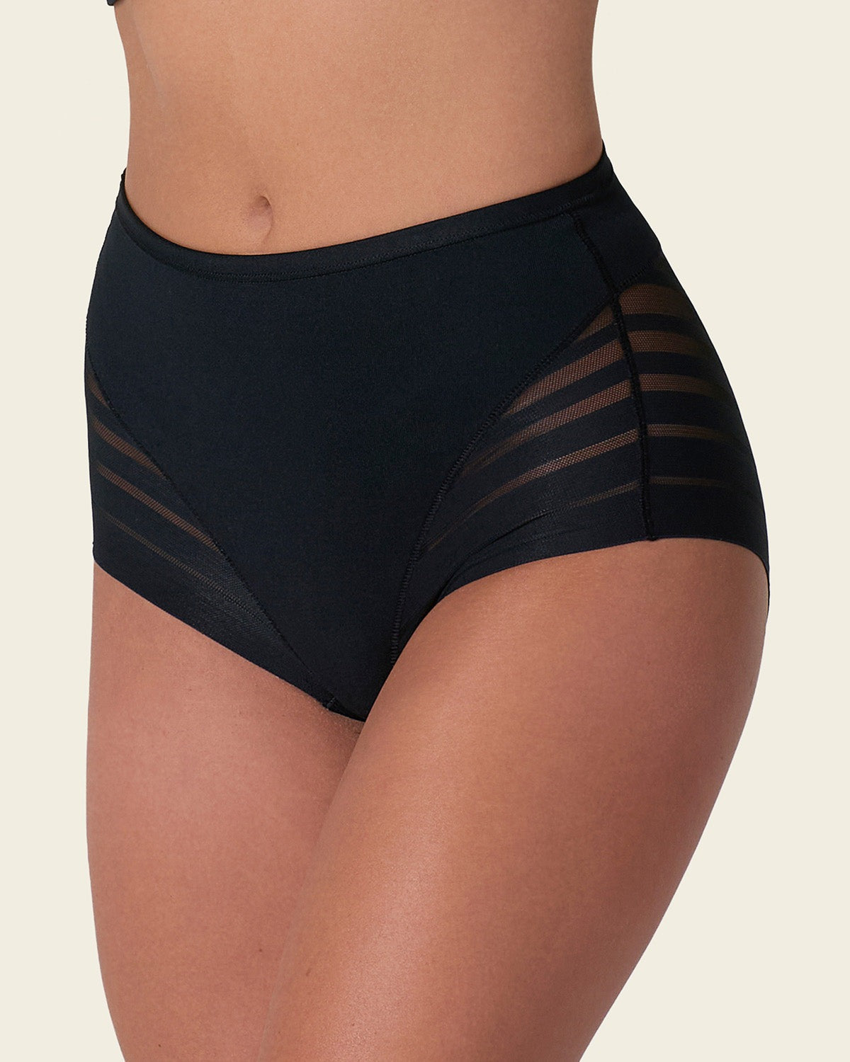 Κιλότα σύσφιξης ψηλόμεση με δαντέλα